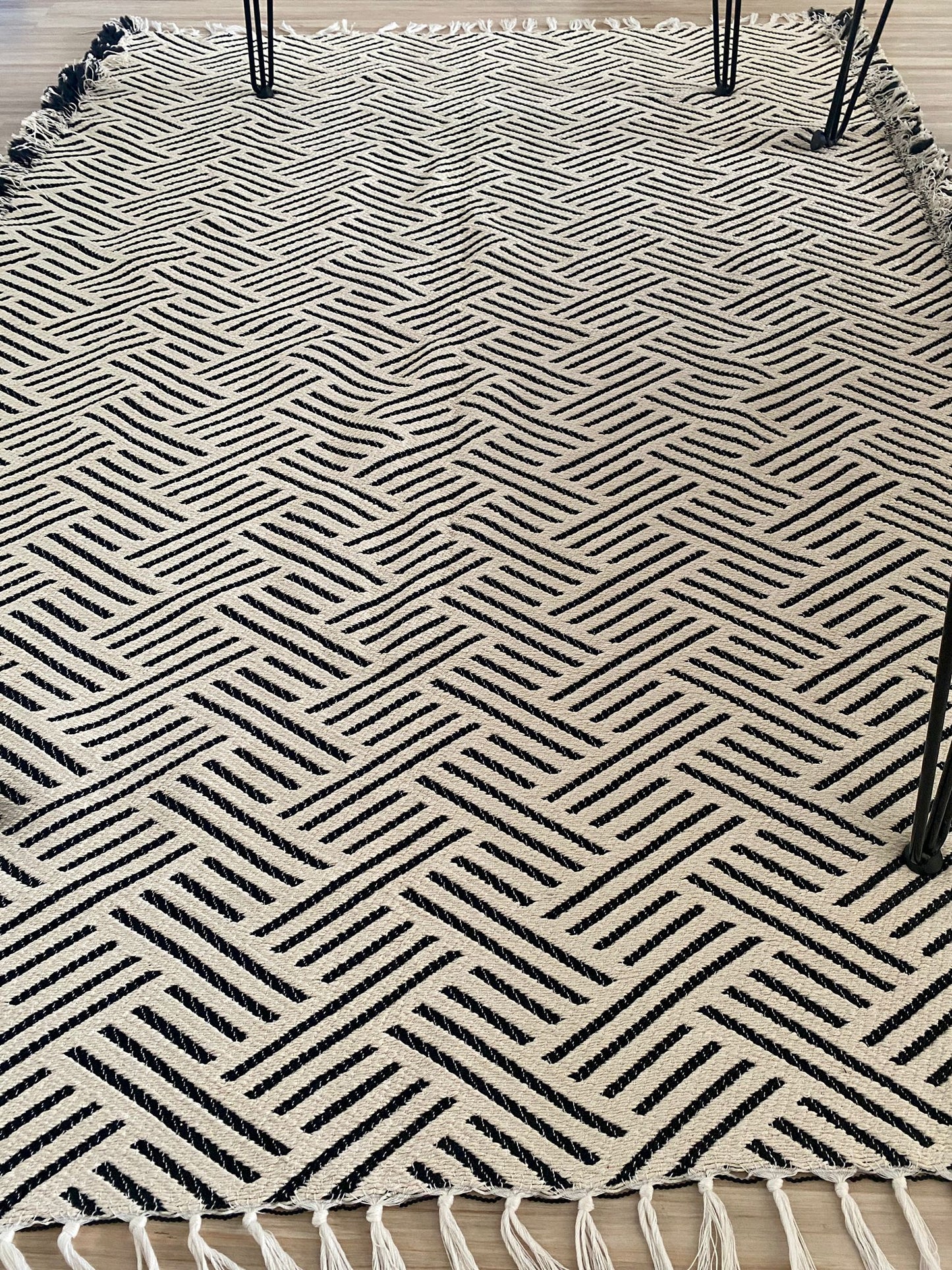 Tapis réversible noir & blanc